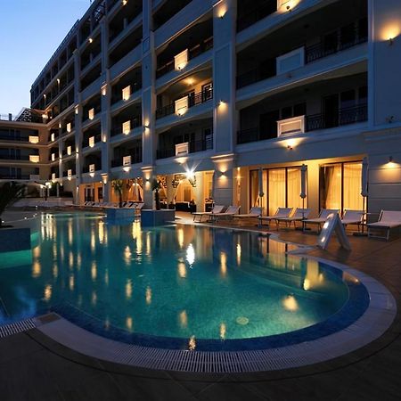 Private Apartments By The Sea With A Large Terrace In Apart Hotel! ポモリエ エクステリア 写真