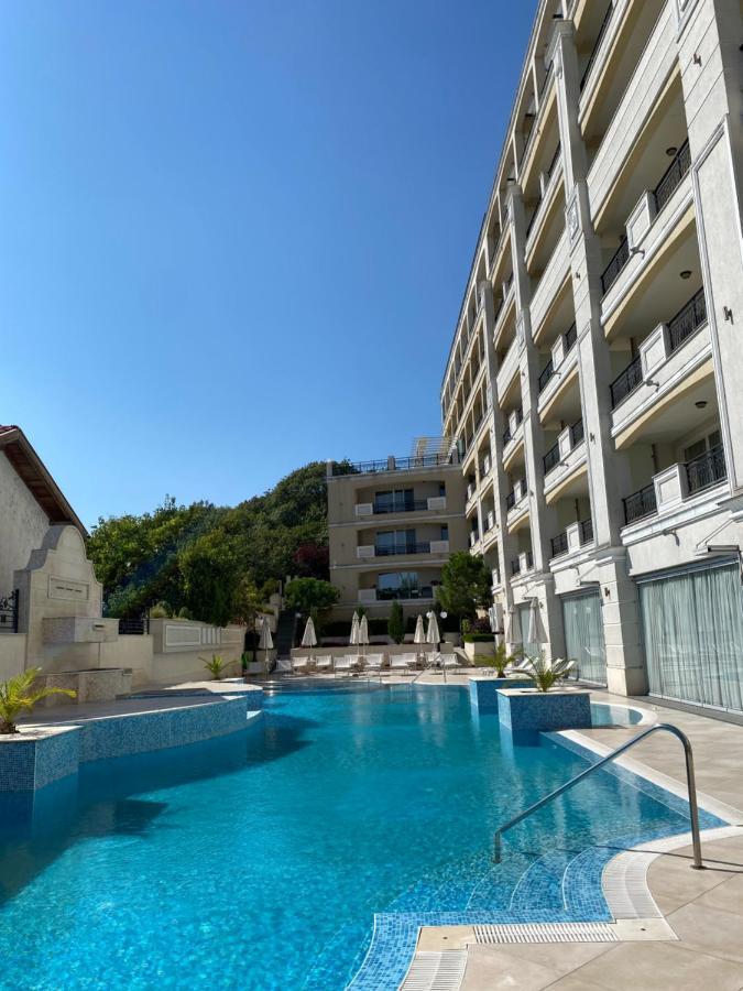 Private Apartments By The Sea With A Large Terrace In Apart Hotel! ポモリエ エクステリア 写真