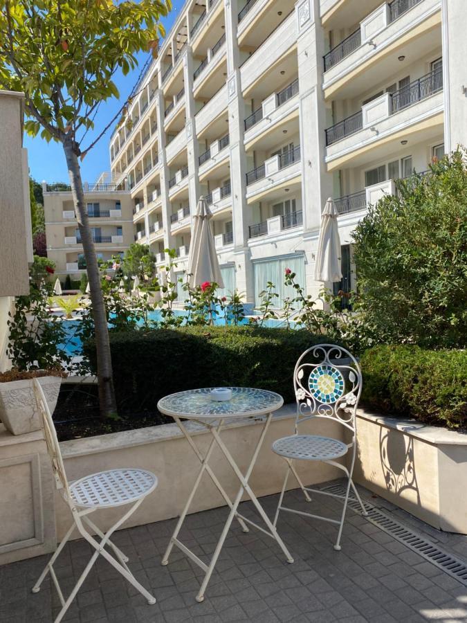 Private Apartments By The Sea With A Large Terrace In Apart Hotel! ポモリエ エクステリア 写真