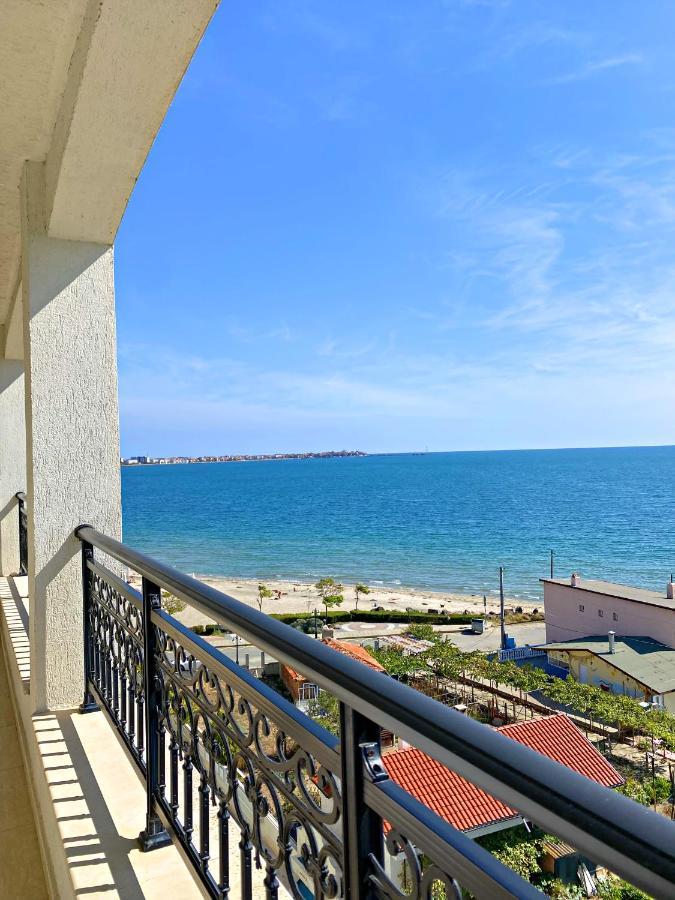 Private Apartments By The Sea With A Large Terrace In Apart Hotel! ポモリエ エクステリア 写真